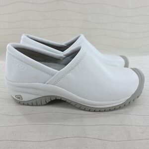 Keen Womens Utility PTC White Leather Slip Resistant Slip On Work Shoes Size 7.5